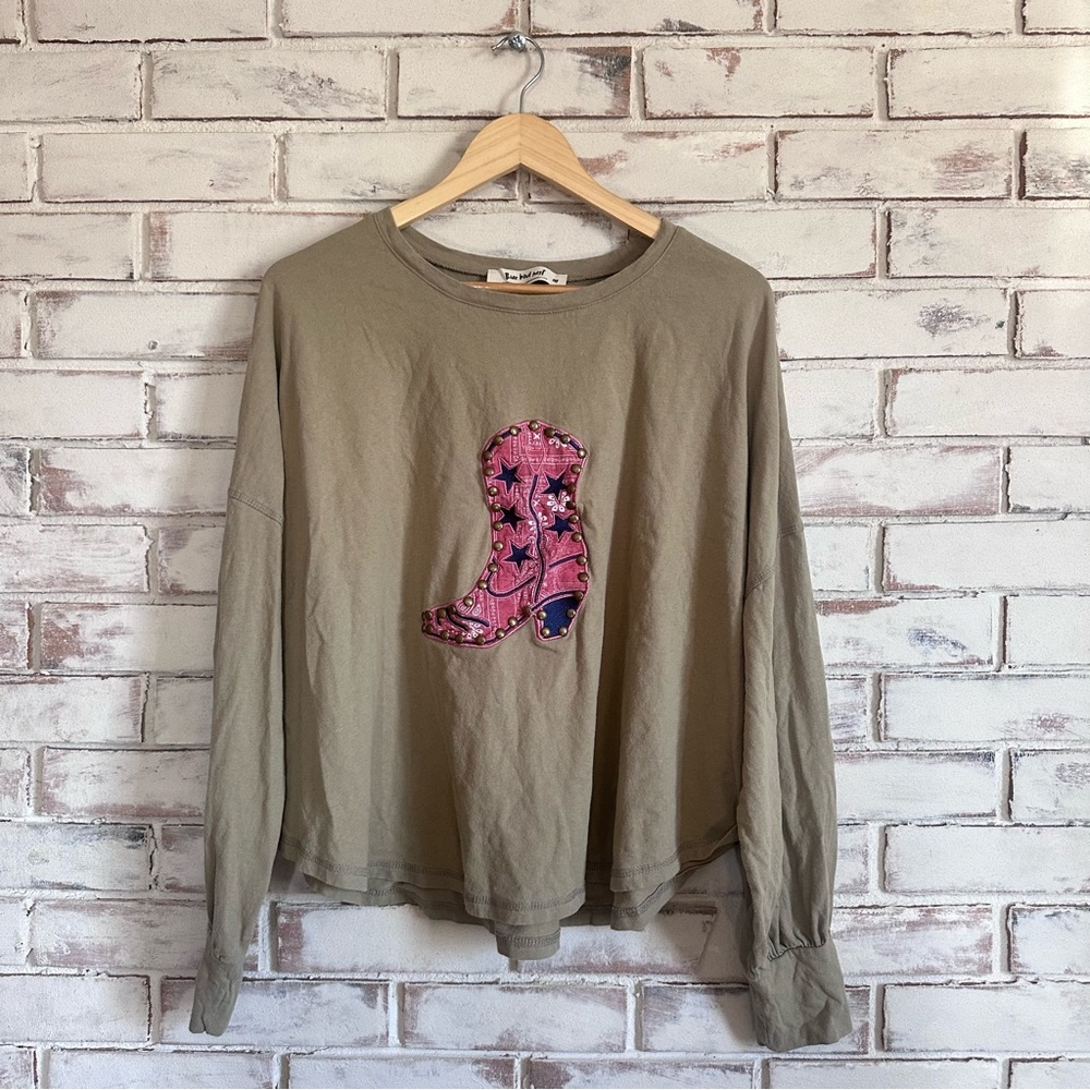 Three Birds Nest Cowboy Boot batwing long sleeve top